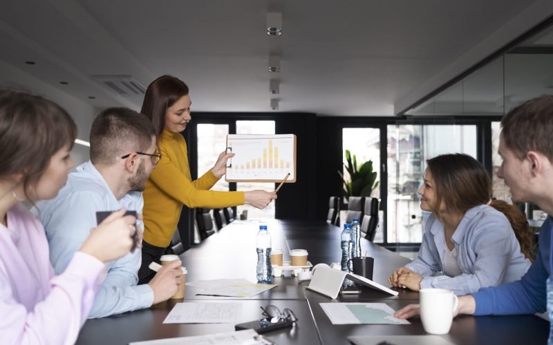 Με την TaxZen, έχεις δίπλα σου μια ομάδα που κατανοεί τις ανάγκες των ελληνικών startups και προσφέρει τη φοροτεχνική και λογιστική στήριξη που χρειάζεσαι για σταθερή ανάπτυξη.